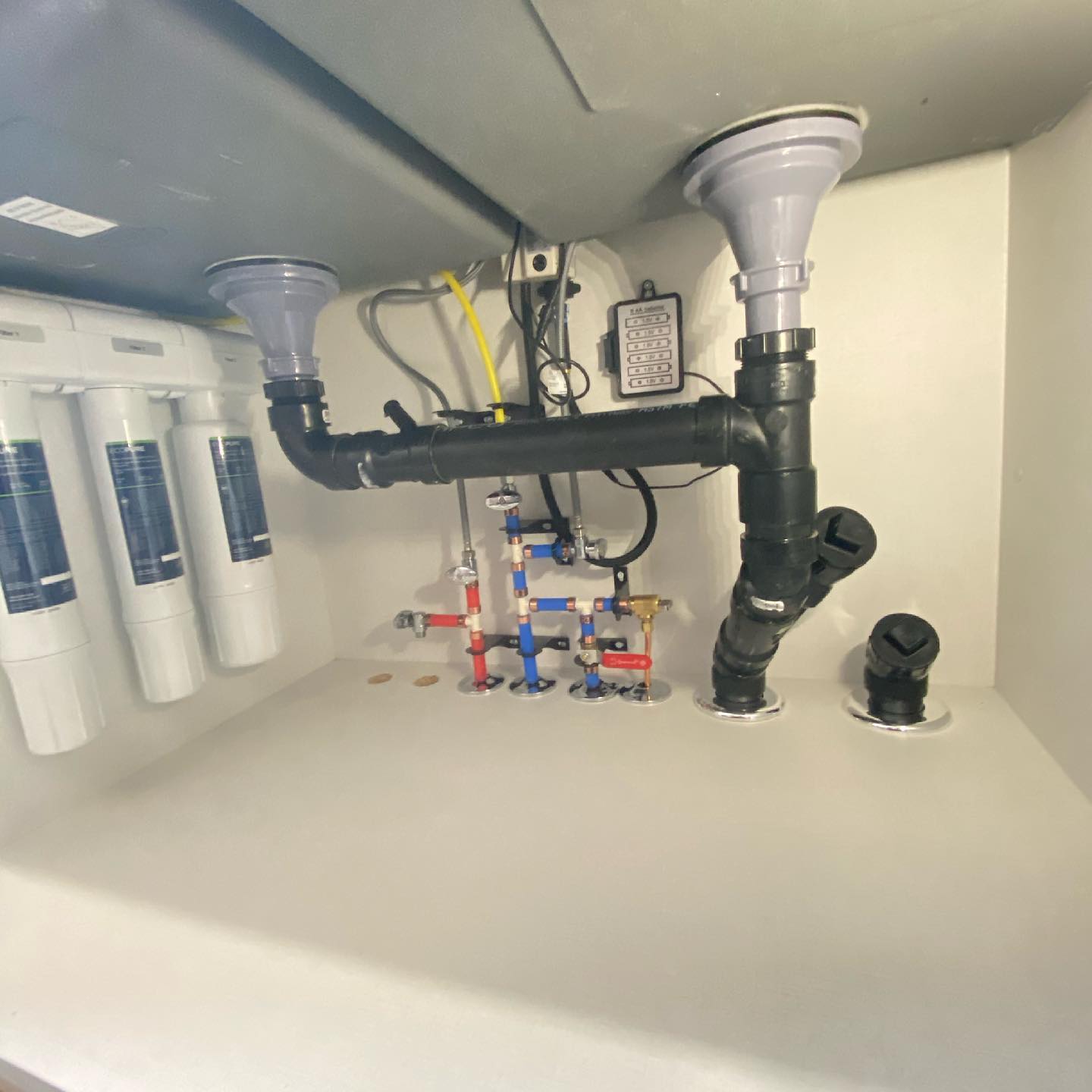 Kitchen sink